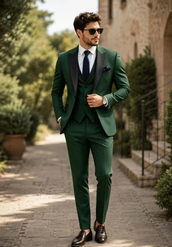 Heren driedelig pak met slim fit, met contrasterende revers en een gilet met knopen