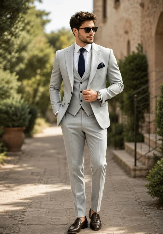 Heren driedelig pak met slim fit, met contrasterende revers en een gilet met knopen