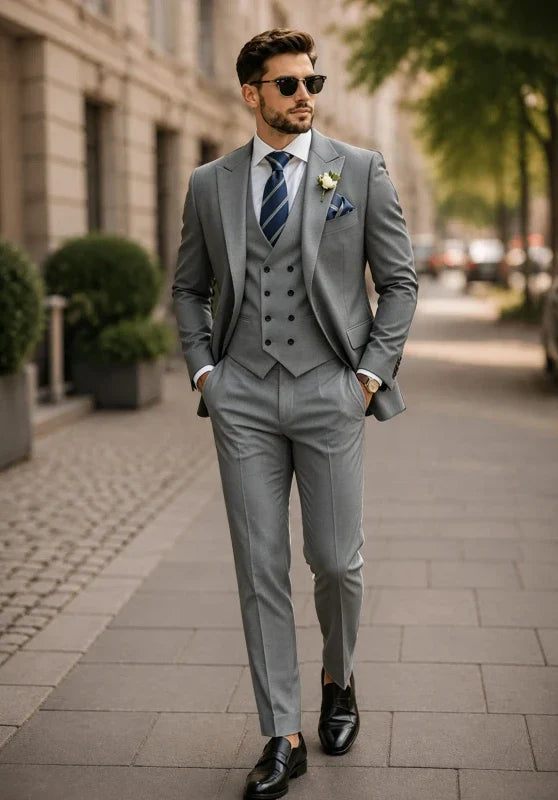 Costume Trois Pièces Homme Coupe Slim Infroissable avec Col Peak et Gilet Croisé