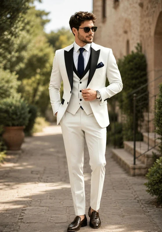 Heren driedelig pak met slim fit, met contrasterende revers en een gilet met knopen