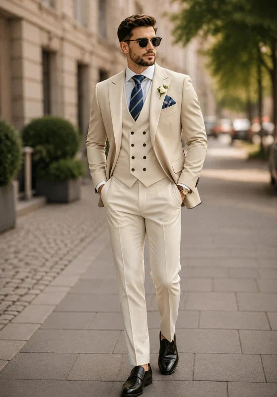 Costume Trois Pièces Homme Coupe Slim Infroissable avec Col Peak et Gilet Croisé