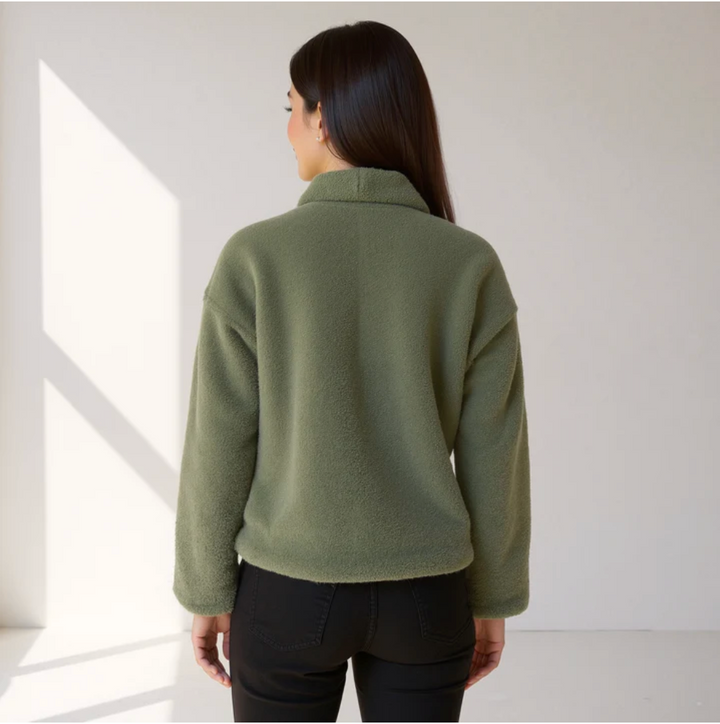 Veste Teddy Courte Femme – Coupe Décontractée, Col Pointu et Boutons