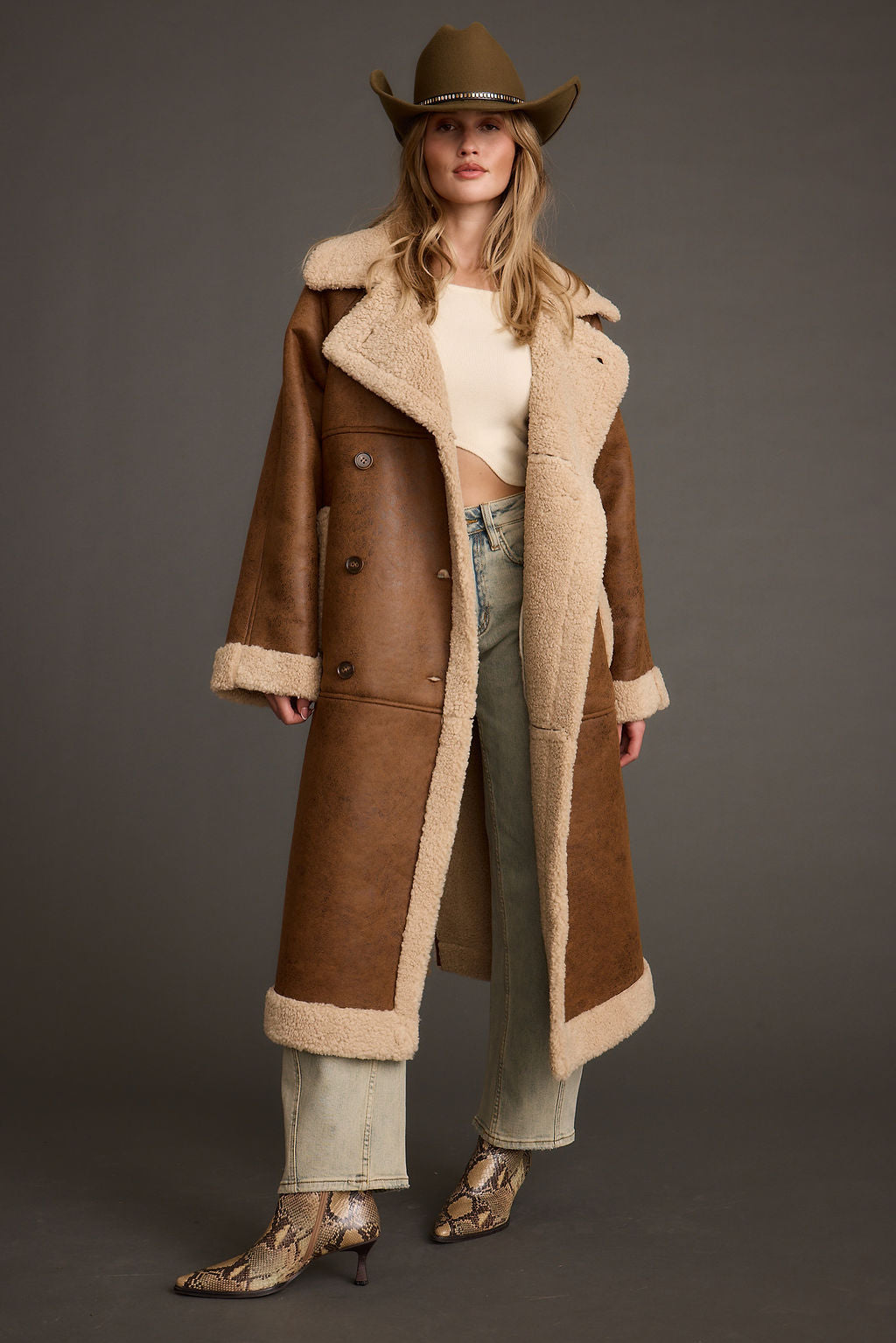Veste en Cuir d'Agneau Véritable pour Femme Marron avec Col en Fausse Fourrure