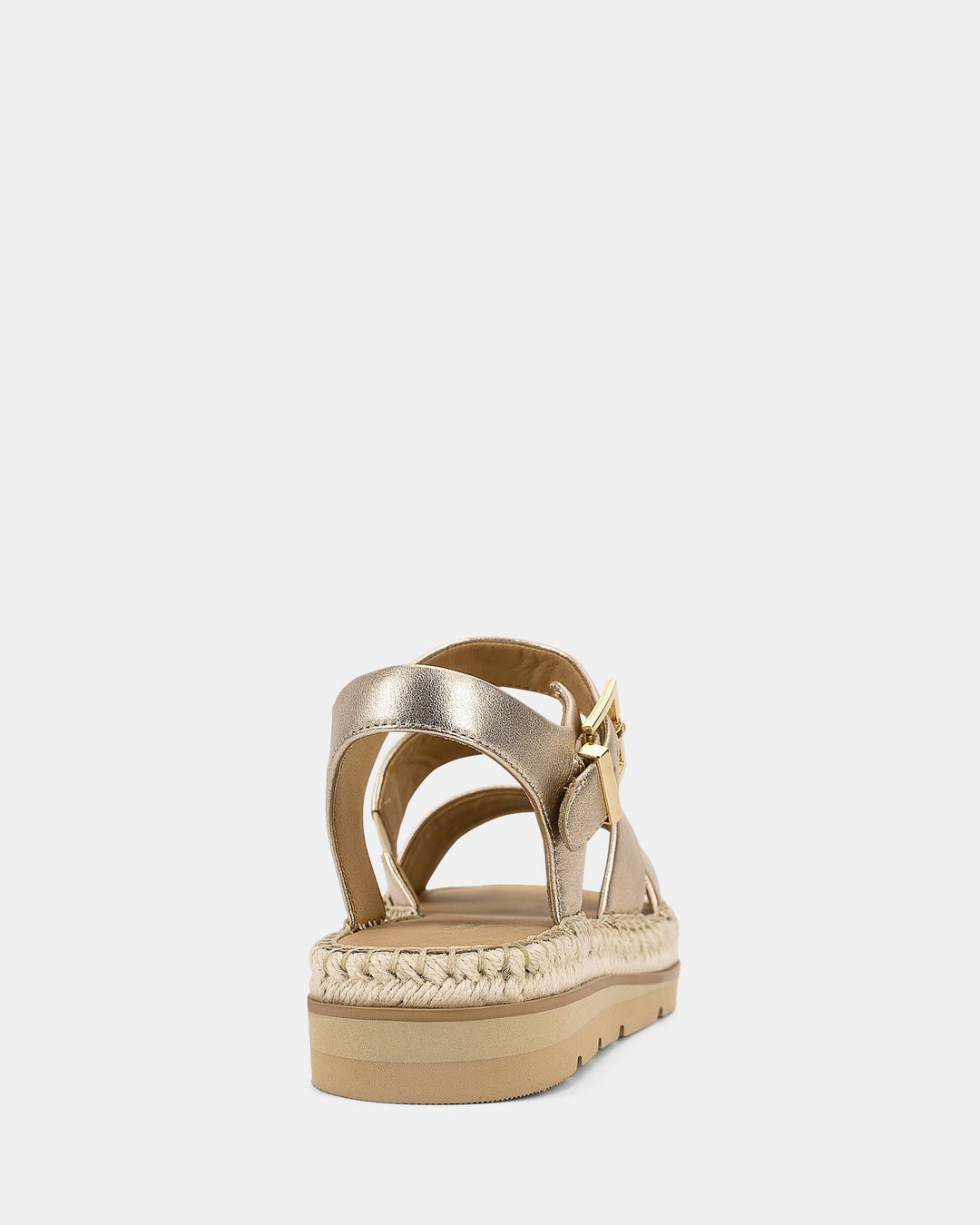 Vue arrière des sandales avec une boucle dorée et une semelle en jute, offrant un confort et un style estival.