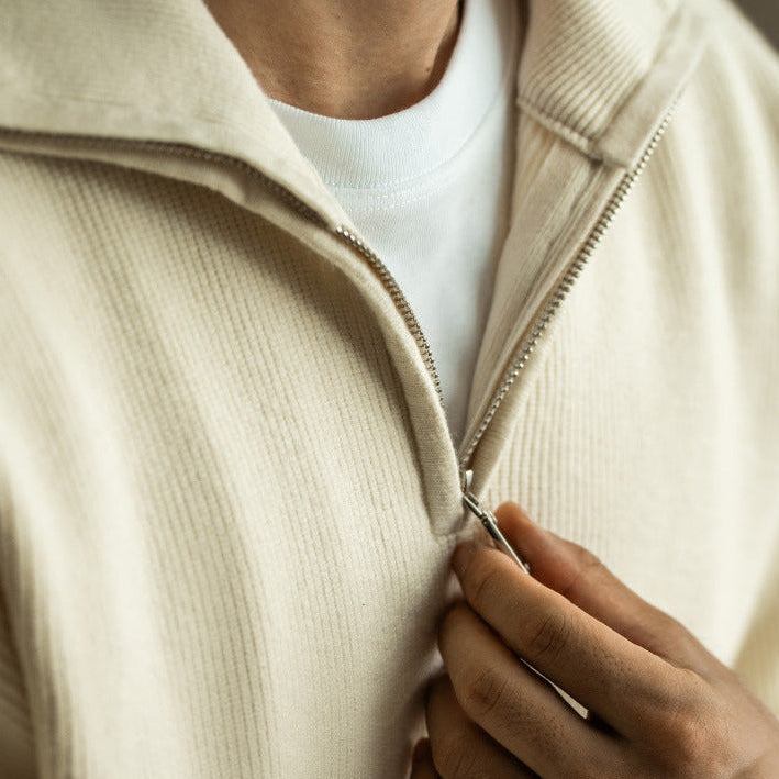 Maglione da uomo in maglia spessa a coste con collo e cerniera