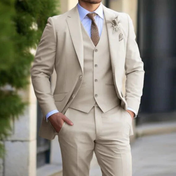 Costume Trois Pièces Invité À Un Mariage Pour Homme | Classique