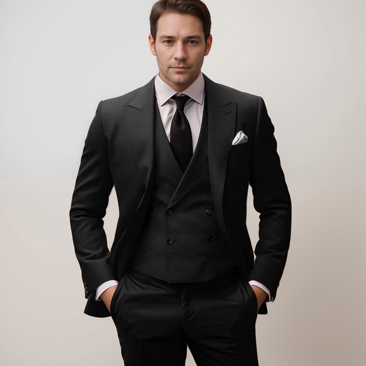 Costume Trois Pièces Classique Pour Invité De Mariage | Moderne