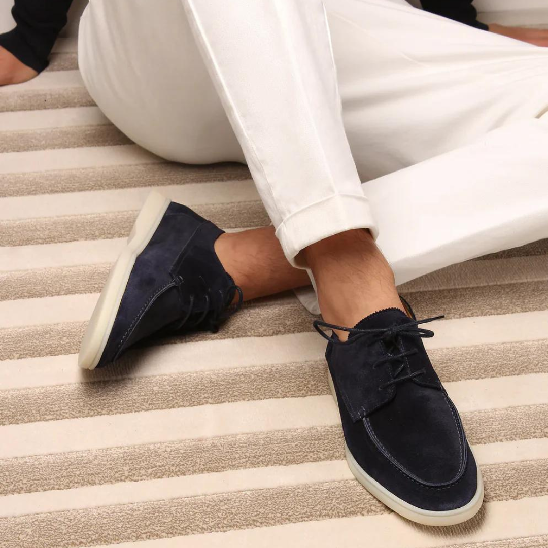 Mocassins Bertrand pour homme à lacets classiques, finition travaillée et silhouette polyvalente adaptée au quotidien soigné.