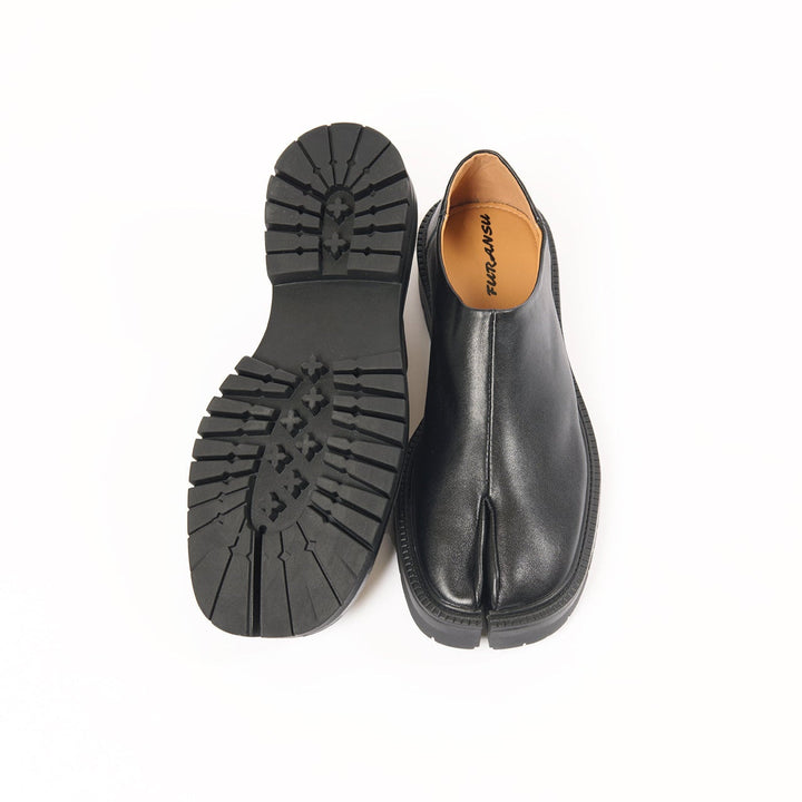 Unisex Slip-On Leather Tabi Shoes with Split Toe and Chunky Sole