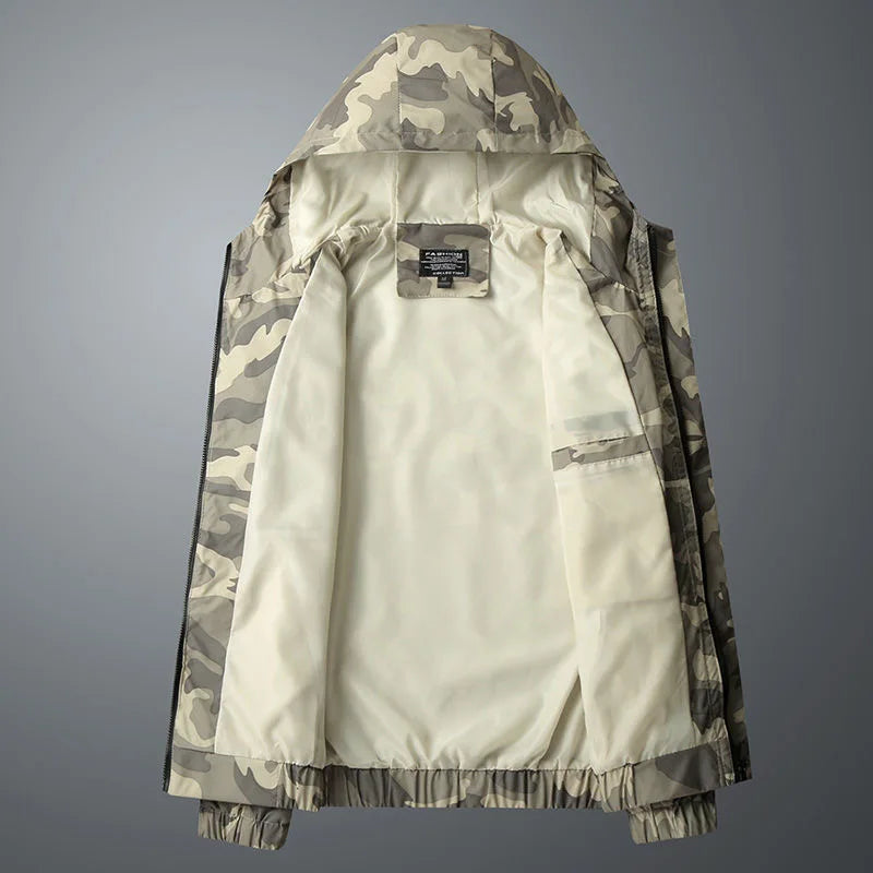 Men's Lightweight Camouflage Jacket with Hood and Zip Closure