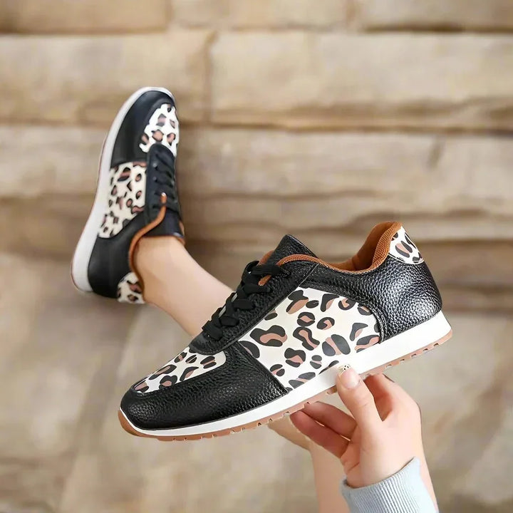 Women's leopard-print lace-up sneakers with contrast panels
