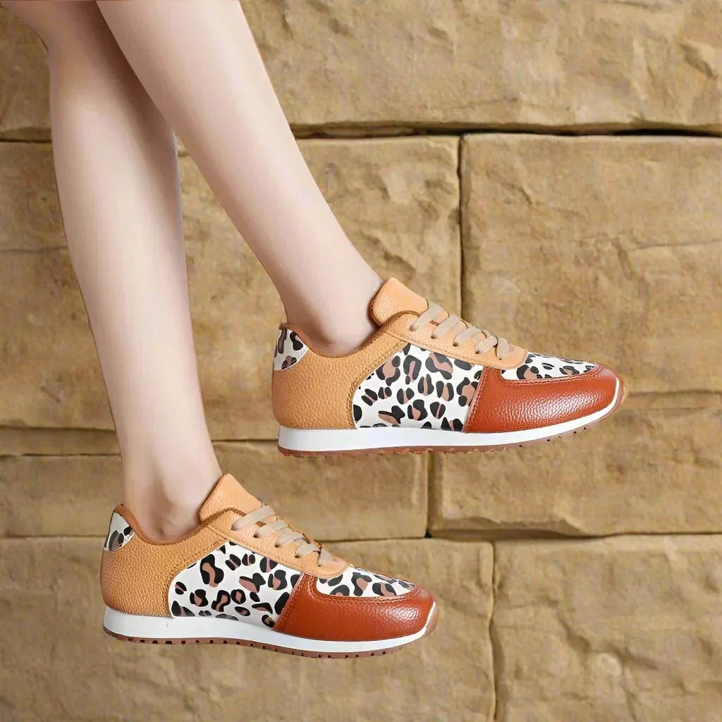 Women's leopard-print lace-up sneakers with contrast panels