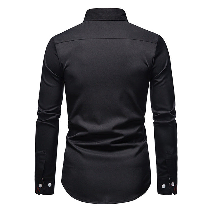 Vue de dos de la chemise d’été homme Serge tendance noire à manches longues, coupe ajustée avec col classique et poignets boutonnés, présentée sur fond blanc.