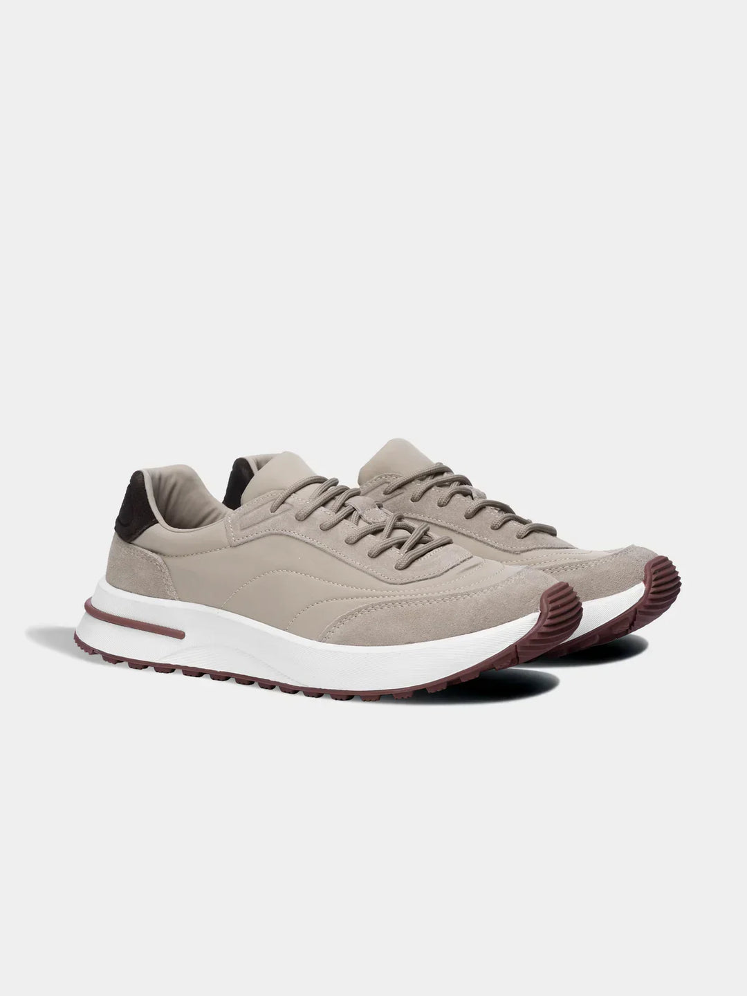Herensneakers met dikke zool - sportief model met veters