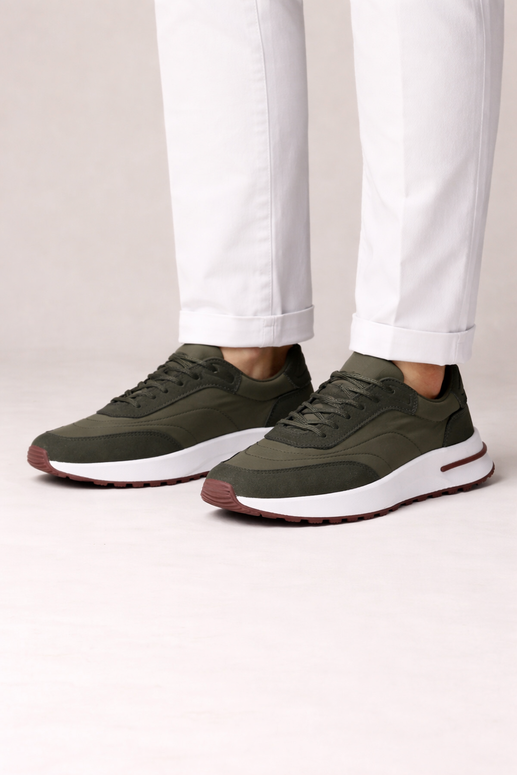 Herensneakers met dikke zool - sportief model met veters