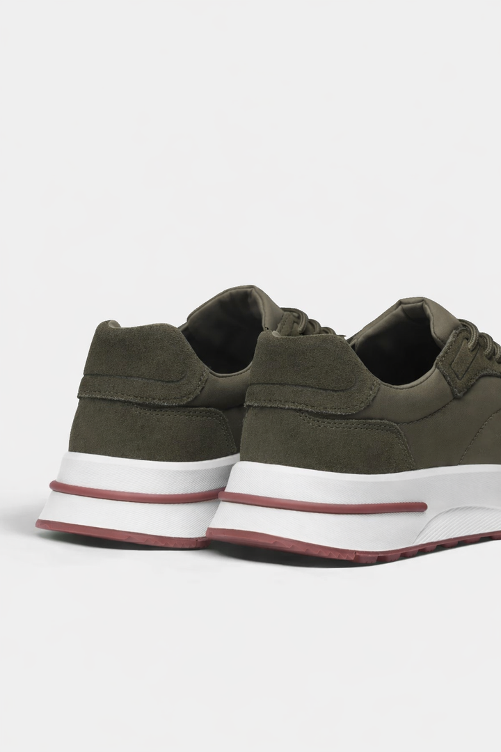 Herensneakers met dikke zool - sportief model met veters
