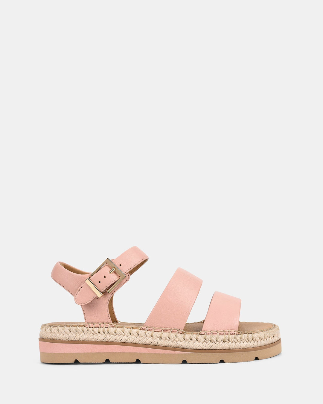 Sandales d’été pour femmes, en rose nude, avec doubles brides et bride arrière ajustable à boucle dorée. Semelle plateforme en corde tressée, style tendance et confortable pour un look estival chic.