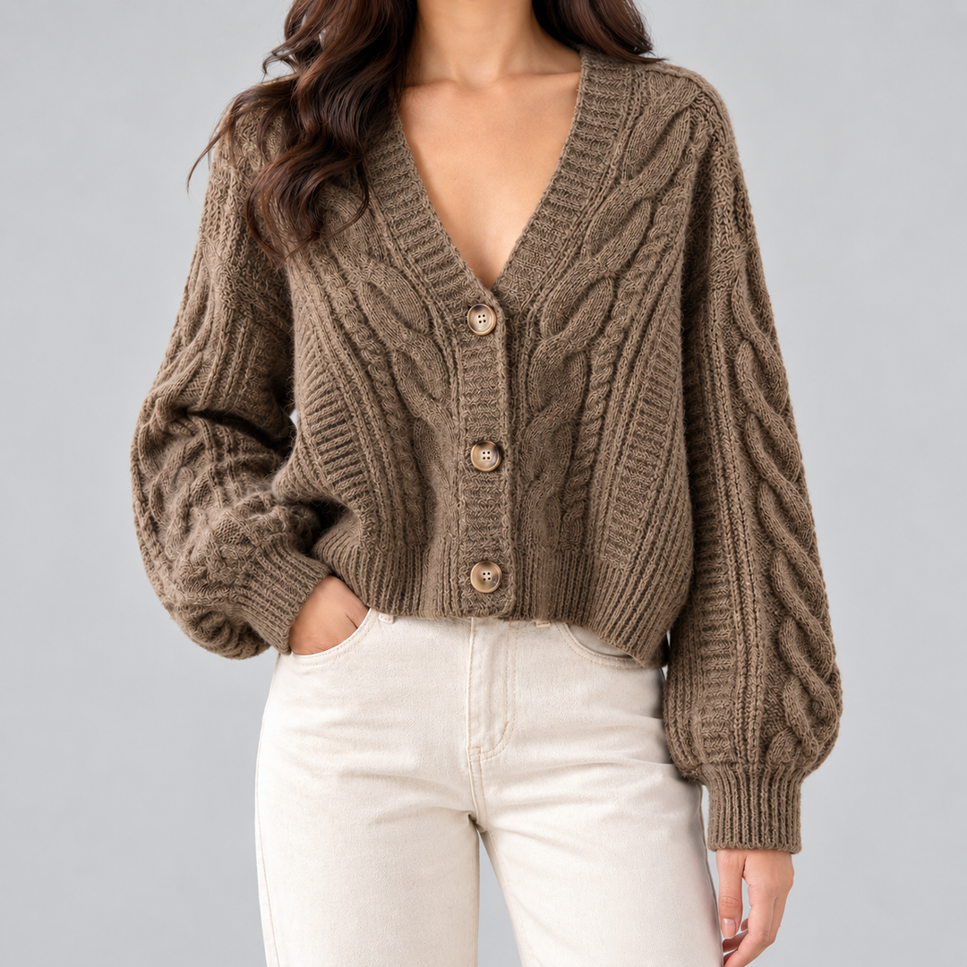 Gilet da donna in maglia a treccia con scollo a V profondo e tre bottoni