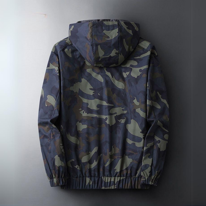 Men's Lightweight Camouflage Jacket with Hood and Zip Closure