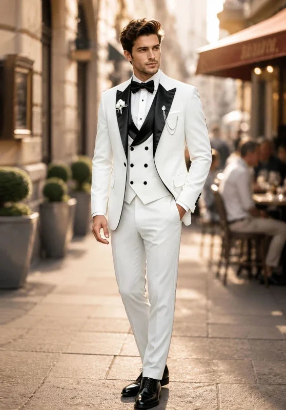 Costume Trois Pièces Homme Coupe Slim avec Col Peak Contrastant et Gilet Croisé