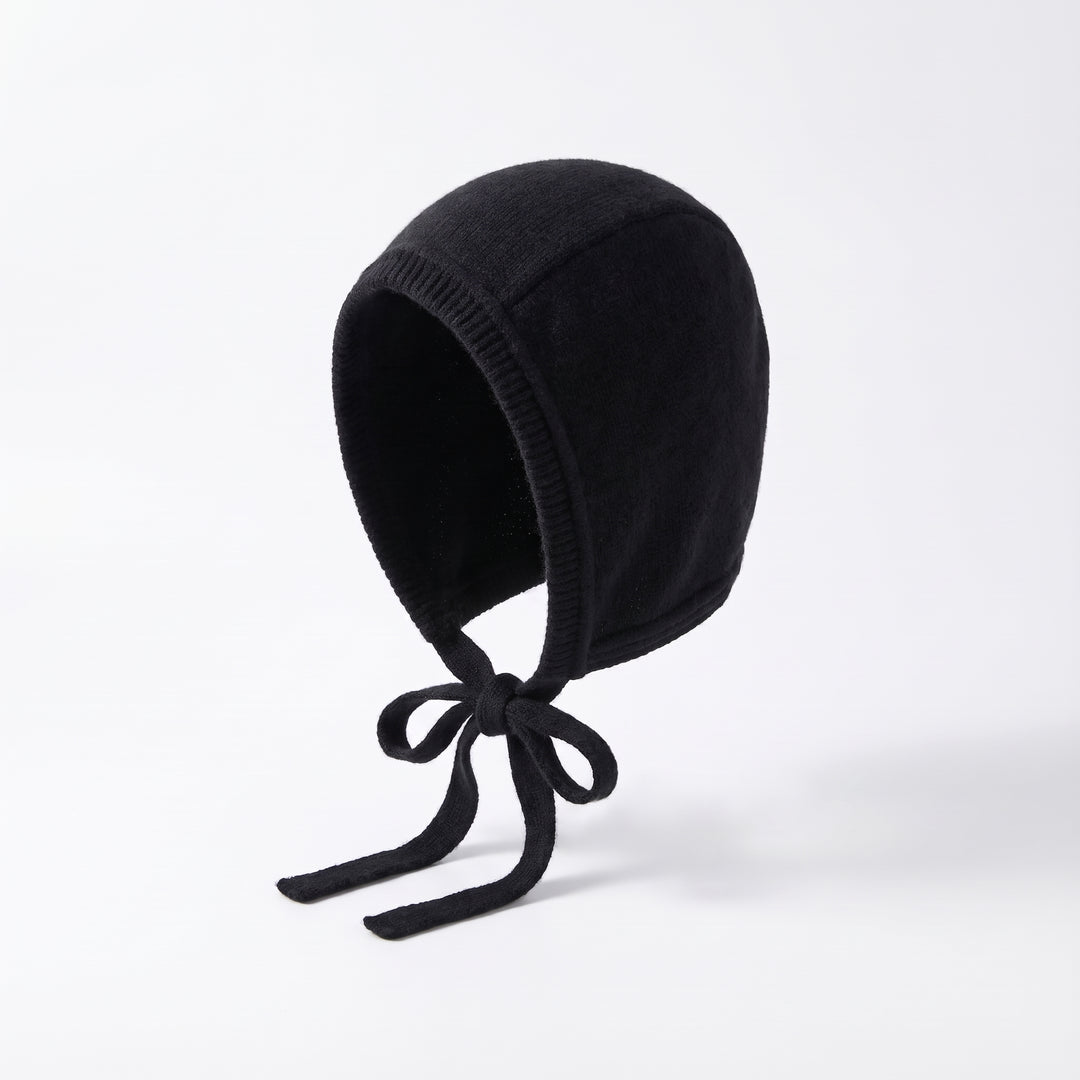 Women's Knit Beanie with Ties and Fleece Lining