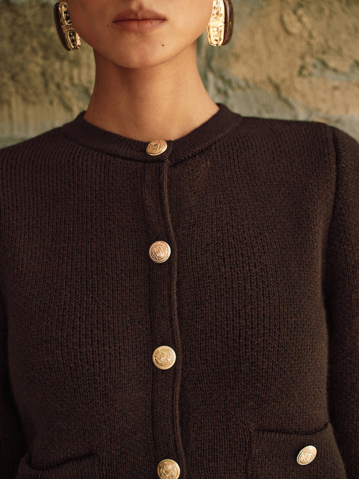 Cardigan Femme Court Ajusté Avec Boutons Dorés Et Poches