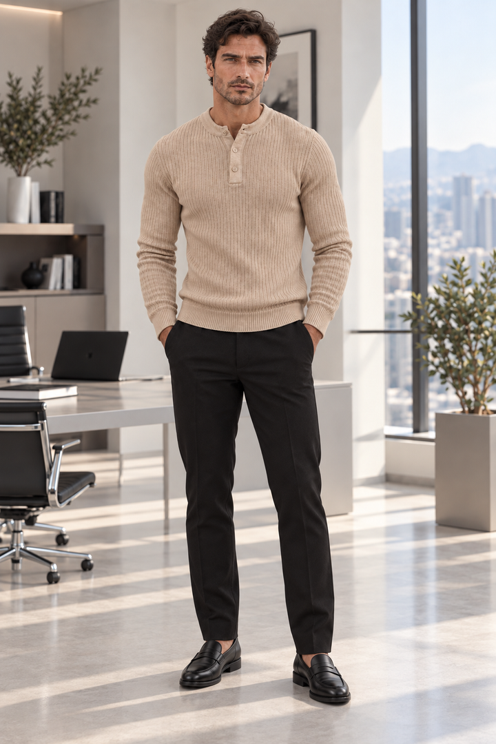 Maglione da uomo in maglia a coste con colletto abbottonato e maniche lunghe
