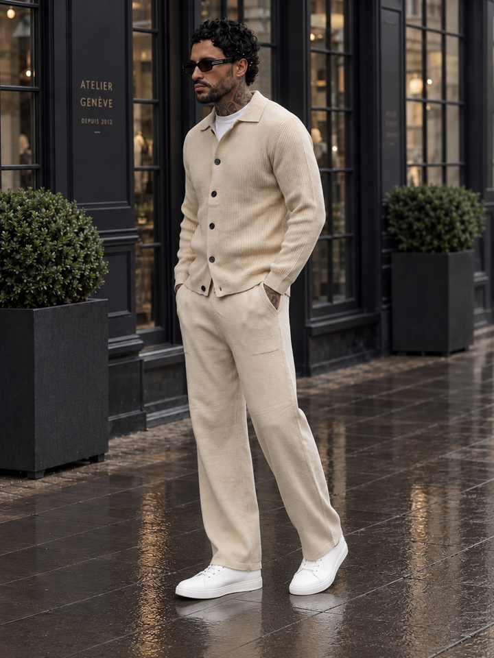 Ensemble Maille Homme Veste Boutonnée Col Côtelé Et Pantalon Droit