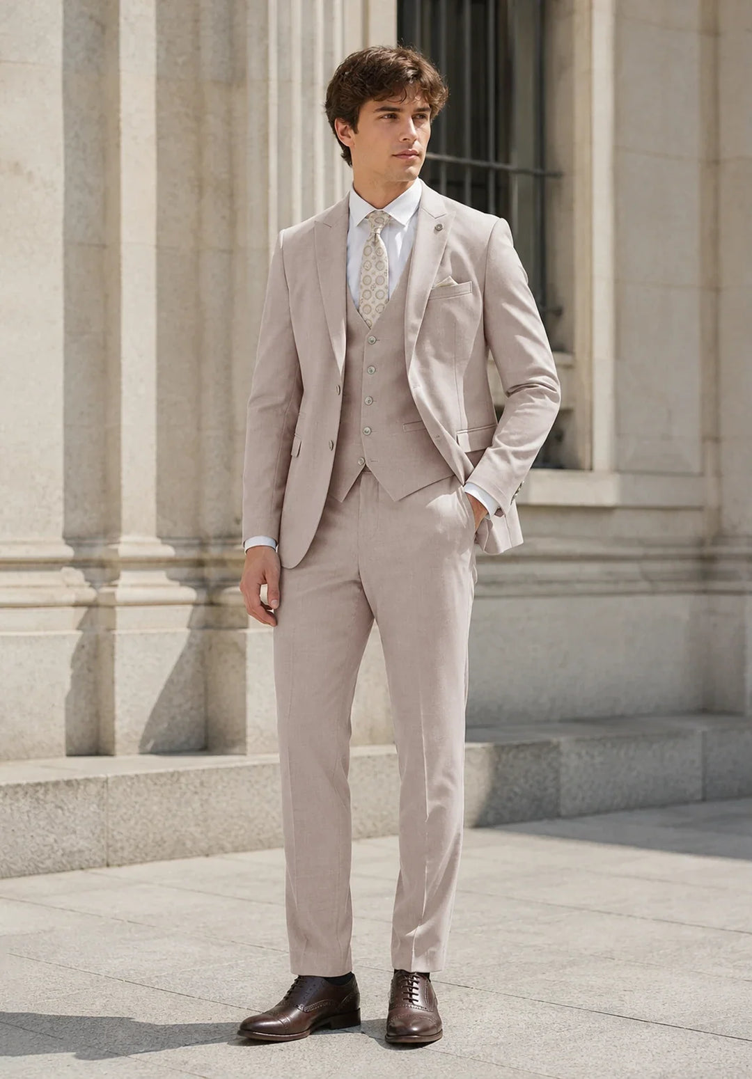 Costume Trois Pièces Homme Coupe Slim avec Col Notch et Gilet Six Boutons