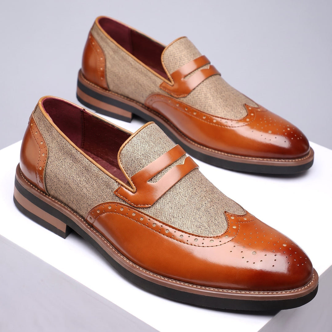 Herren-Loafer aus Leder mit Brogue-Details und Schlupfdesign