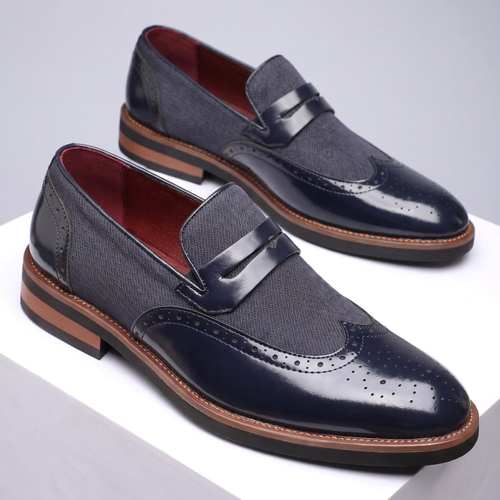Herren-Loafer aus Leder mit Brogue-Details und Schlupfdesign