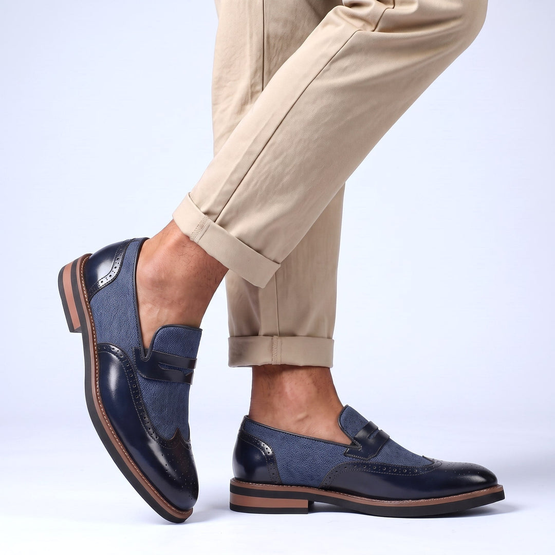 Herren-Loafer aus Leder mit Brogue-Details und Schlupfdesign