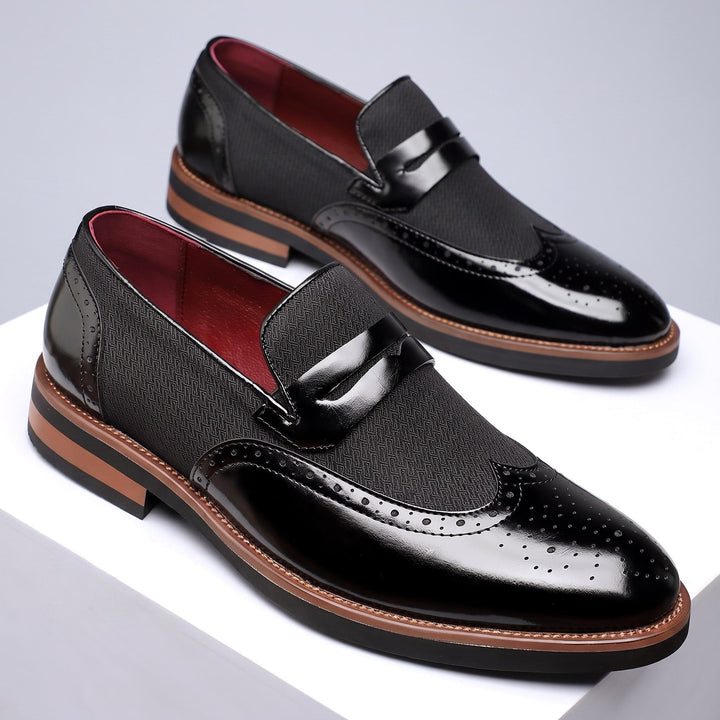 Herren-Loafer aus Leder mit Brogue-Details und Schlupfdesign