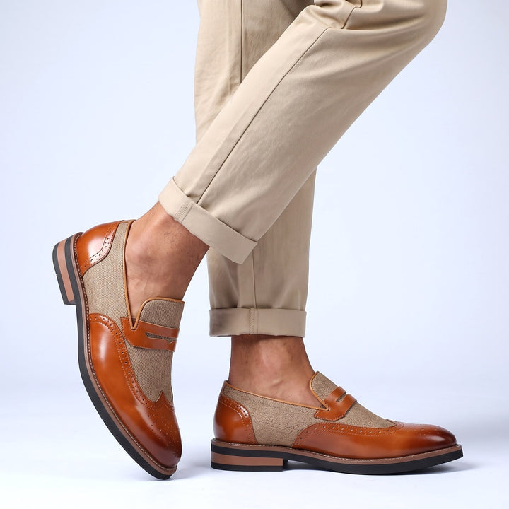 Herren-Loafer aus Leder mit Brogue-Details und Schlupfdesign