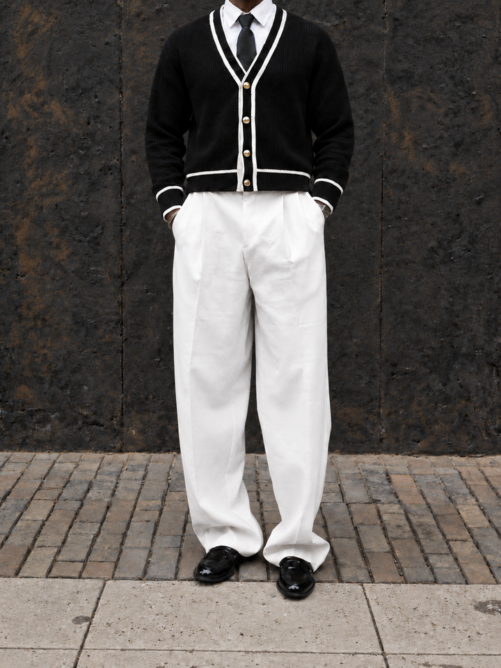 Cardigan Homme Col V Côtelé Avec Bordure Contrastante Et Boutons Dorés