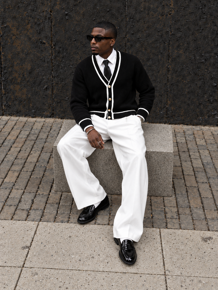 Cardigan Homme Col V Côtelé Avec Bordure Contrastante Et Boutons Dorés