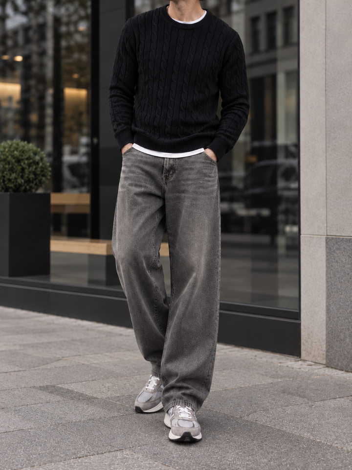 Maglione da uomo in maglia a trecce con girocollo e bordi a coste