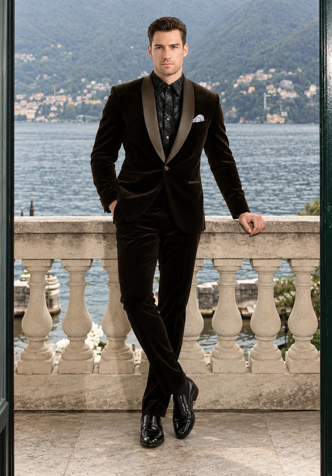 Costume Deux Pièces Homme Coupe Slim en Velours avec Col Châle en Satin et Un Bouton
