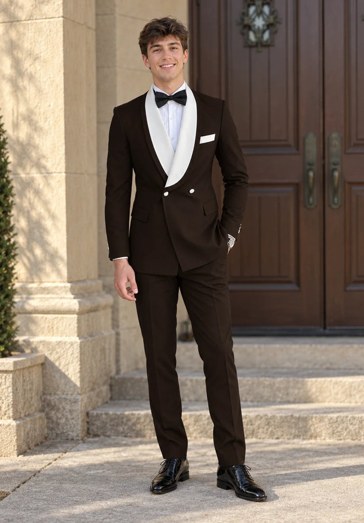 Completo da uomo a due pezzi dal taglio slim con rever a scialle a contrasto e due bottoni