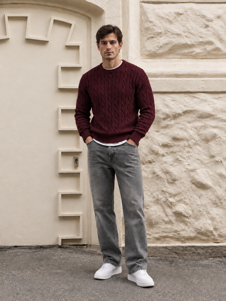 Maglione da uomo in maglia a trecce con girocollo e bordi a coste