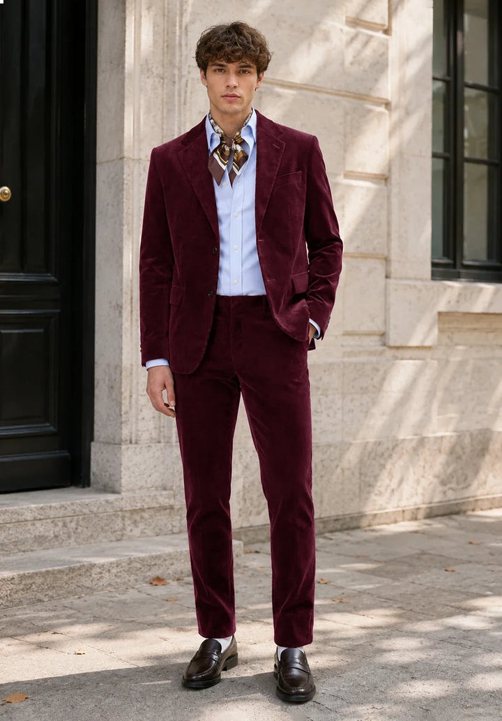 Slim fit-jakkesæt i to dele til mænd i fløjl med hakket revers og påsatte lommer