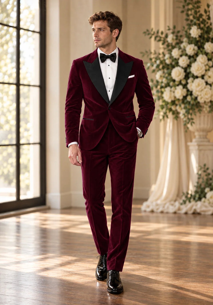 Costume Deux Pièces Homme Coupe Moderne en Velours avec Col Peak en Satin