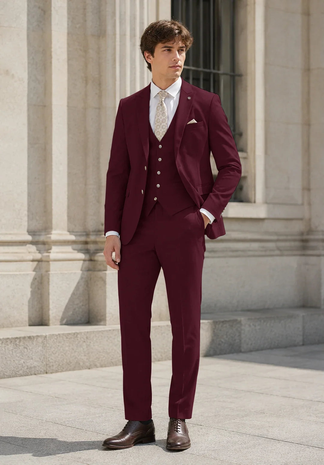 Costume Trois Pièces Homme Coupe Slim avec Col Notch et Gilet Six Boutons