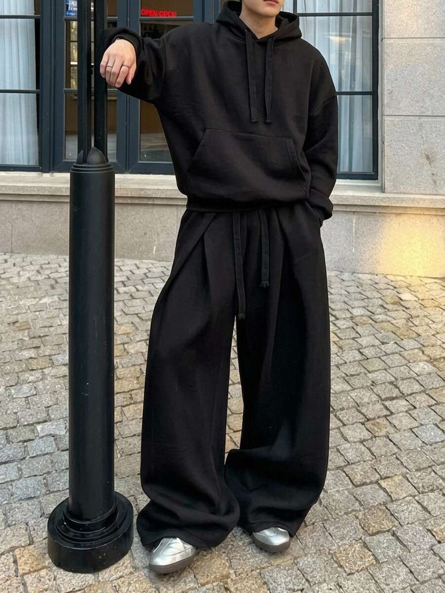 Men’s Hooded Tracksuit Set with Loose Fit and Wide-Leg Pants with Drawstring