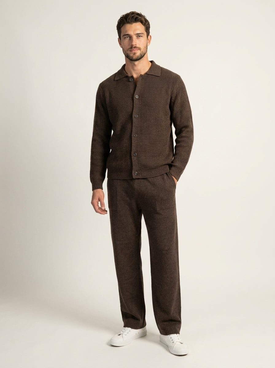 Ensemble Maille Homme Veste Boutonnée Col Côtelé Et Pantalon Droit