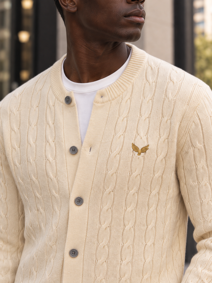 Cardigan da uomo abbottonato in maglia intrecciata