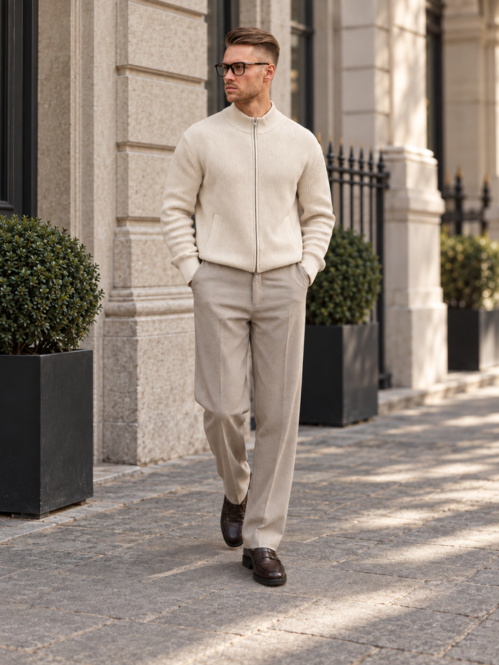 Maglione da uomo in maglia fine con zip integrale, collo rialzato e bordi a coste