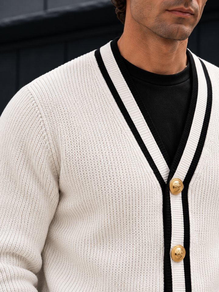 Cardigan Homme Col V Côtelé Avec Bordure Contrastante Et Boutons Dorés