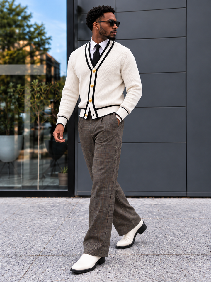 Cardigan Homme Col V Côtelé Avec Bordure Contrastante Et Boutons Dorés