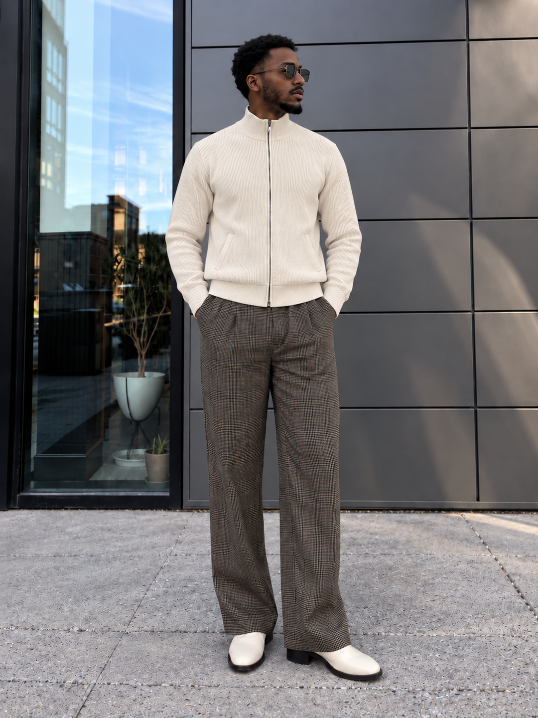 Maglione da uomo in maglia fine con zip integrale, collo rialzato e bordi a coste